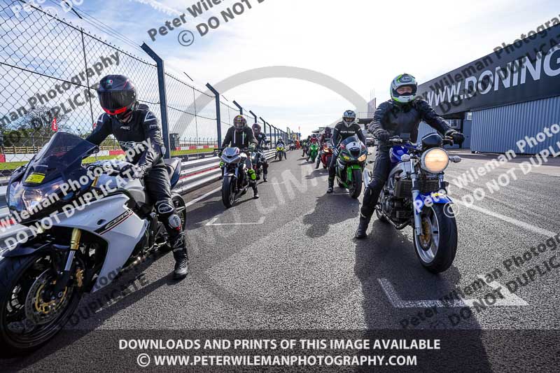 donington no limits trackday;donington park photographs;donington trackday photographs;no limits trackdays;peter wileman photography;trackday digital images;trackday photos